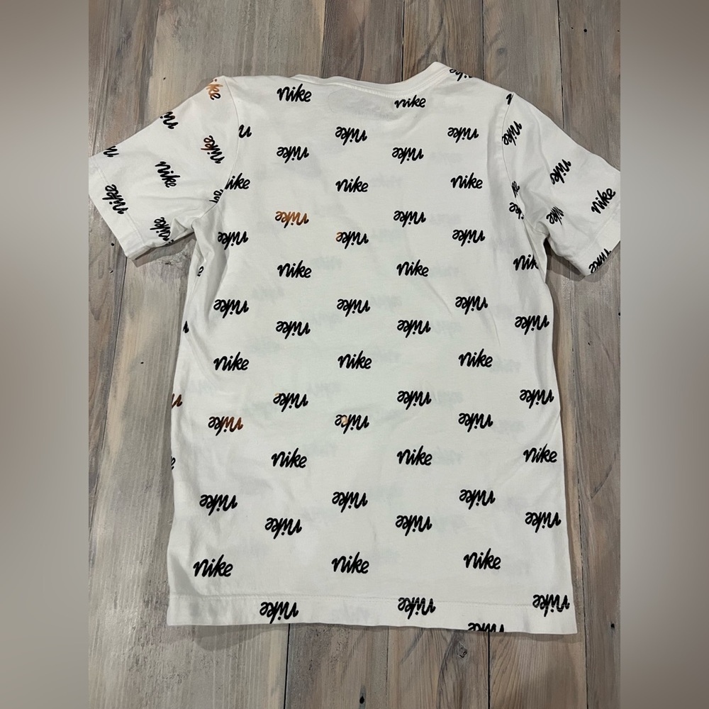 Boys, Nike, white T-shirt